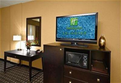 фото отеля Holiday Inn Northeast Arlington (Texas)