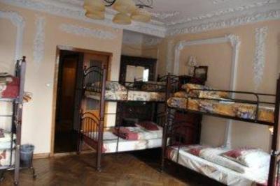 фото отеля Hostel na Teatralnoy