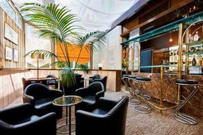 фото отеля Le Mermoz Hotel Toulouse