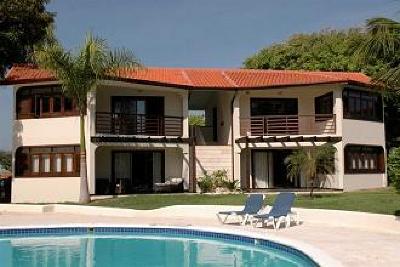 фото отеля Tropical Suites