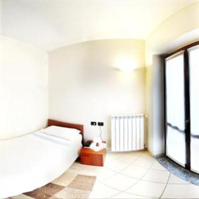 фото отеля Albergo Sole Mariano Comense