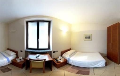 фото отеля Albergo Sole Mariano Comense
