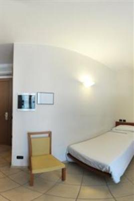 фото отеля Albergo Sole Mariano Comense
