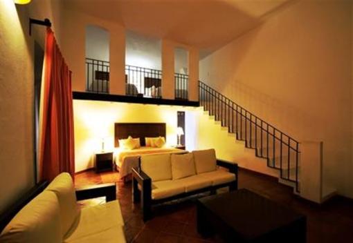 фото отеля Hotel Casa Sangre de Cristo