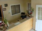 фото отеля Lakeside Inn & Suites