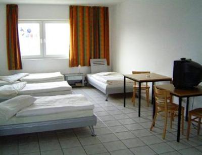 фото отеля Hotel Dynamit Frechen