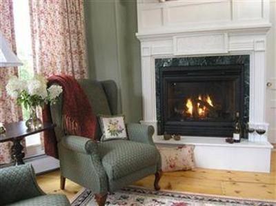 фото отеля The Four Columns Inn Newfane (Vermont)