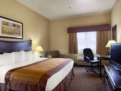 фото отеля Baymont Inn Suites Wheeler