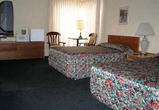 фото отеля Economy Inn Reedsport