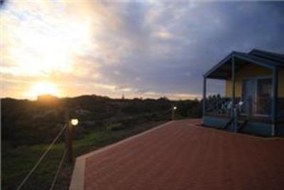 фото отеля Dongara Tourist Park
