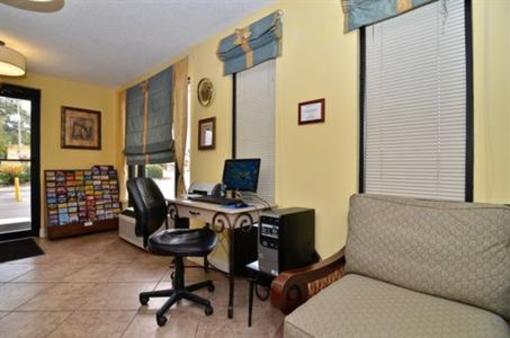 фото отеля Quality Inn Live Oak