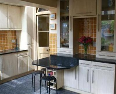 фото отеля Number Six Self Catering House