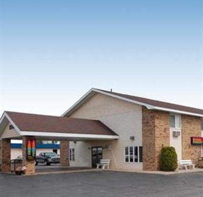 фото отеля Econo Lodge On the Bay