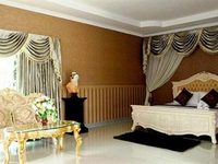Grand Amazon Hotel