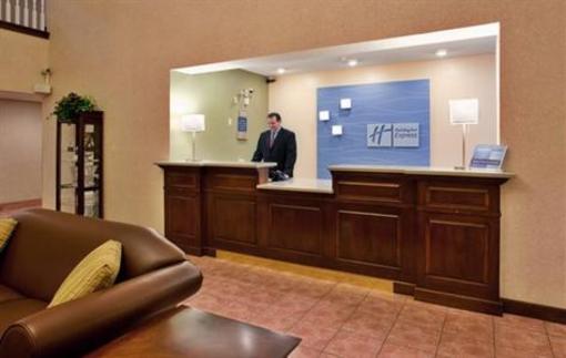 фото отеля Holiday Inn Express Highland