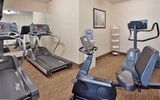 фото отеля Holiday Inn Express Highland