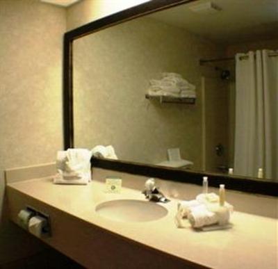 фото отеля Holiday Inn Express Highland