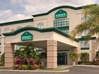 фото отеля Wingate by Wyndham - Universal Studios and Convention Center