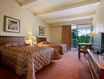 фото отеля Super 8 Hartford South