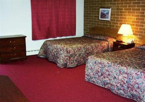 фото отеля Lancaster Motor Inn (New Hampshire)