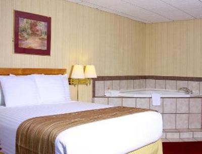 фото отеля Emporia-Days Inn