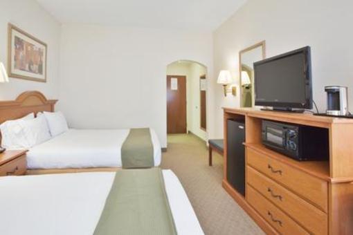 фото отеля Holiday Inn Express New Bern