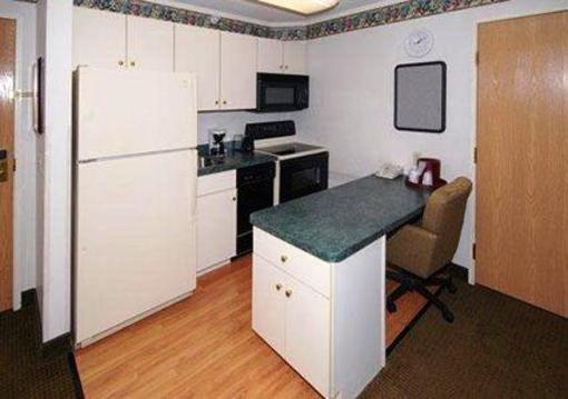 фото отеля Comfort Inn And Suites Paw Paw