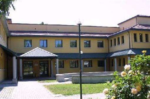 фото отеля Ostello Due Torri-San Sisto 2