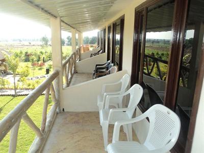 фото отеля Corbett Comfortable Resort