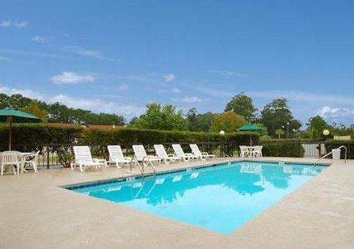 фото отеля Quality Inn & Suites Ridgeland
