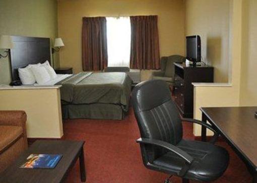 фото отеля Comfort Suites I-35 North