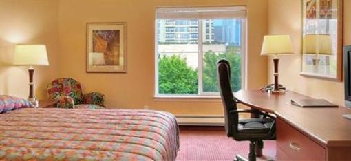 фото отеля Belltown Inn