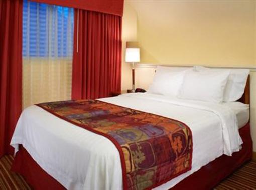 фото отеля Residence Inn Chicago Deerfield