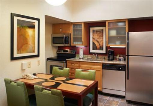 фото отеля Residence Inn Chicago Deerfield