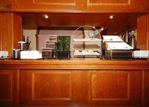 фото отеля BEST WESTERN Owasso Inn and Suites