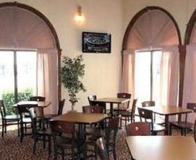 фото отеля BEST WESTERN Owasso Inn and Suites
