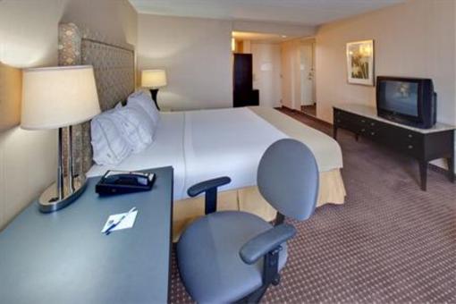 фото отеля Holiday Inn Express Chicago Palatine