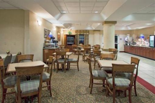 фото отеля Holiday Inn Express Orlando Airport