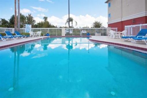 фото отеля Holiday Inn Express Orlando Airport