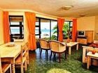 фото отеля Arch Rock Seaside Accommodation