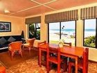 фото отеля Arch Rock Seaside Accommodation