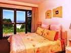 фото отеля Arch Rock Seaside Accommodation
