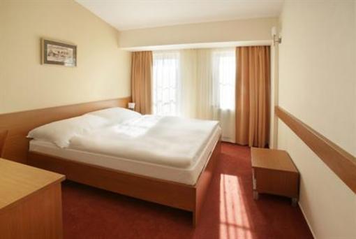 фото отеля Hotel Dominika Bratislava