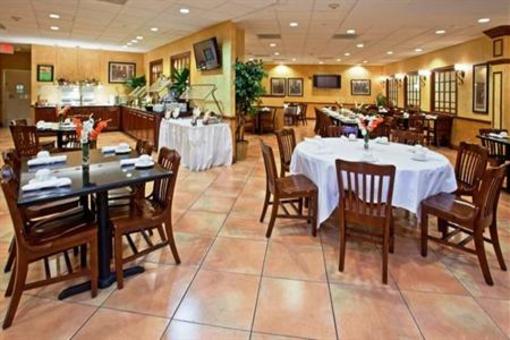 фото отеля Holiday Inn Houston Hobby Airport