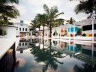 фото отеля The Park on Holiday Beach Goa