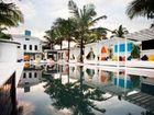 фото отеля The Park on Holiday Beach Goa