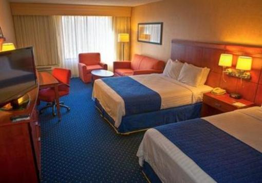 фото отеля Courtyard Memphis Germantown