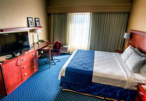 фото отеля Courtyard Memphis Germantown