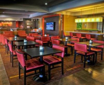 фото отеля Courtyard Memphis Germantown