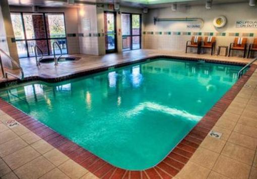фото отеля Courtyard Memphis Germantown